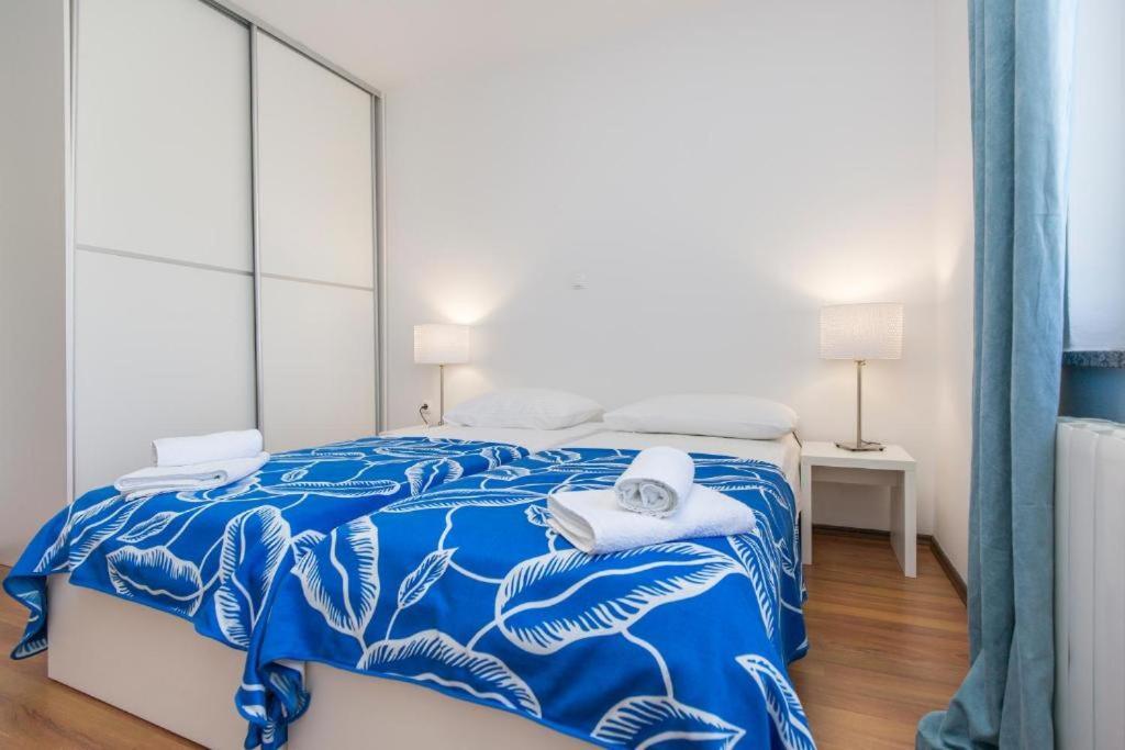Apartments "Alen" Nedescina Экстерьер фото